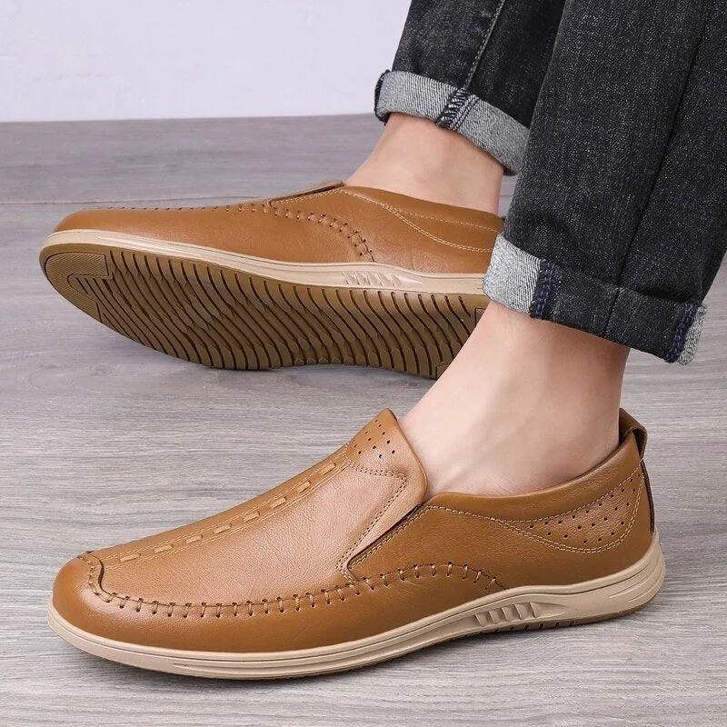 GO159 Men's Casual Leather Loafers: Fashionable Outdoor Flats Shoes