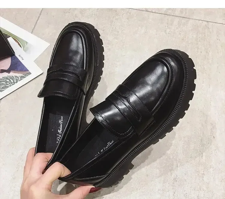 Hnzxzm Black Punk Platform Women Loafers Round Toe Chunky Heel Vintage Shoes Women Slip on High Heel Women Pumps