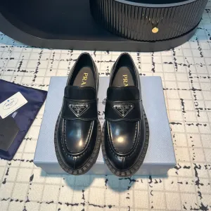 PRA SCHOCOLATE BRUSHED LOAFERS BLACK CALFSKIN