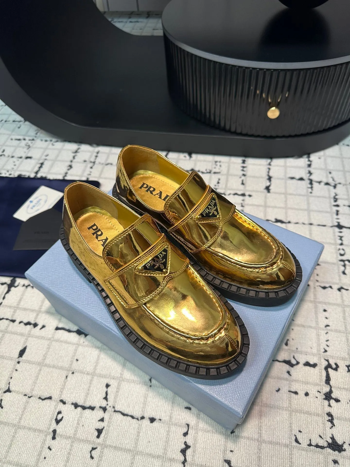 PRA SCHOCOLATE BRUSHED LOAFERS METALLIC GOLD CALFSKIN