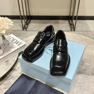 PRA SQUARE HEAD LOAFERS JET-BLACK CALFSKIN