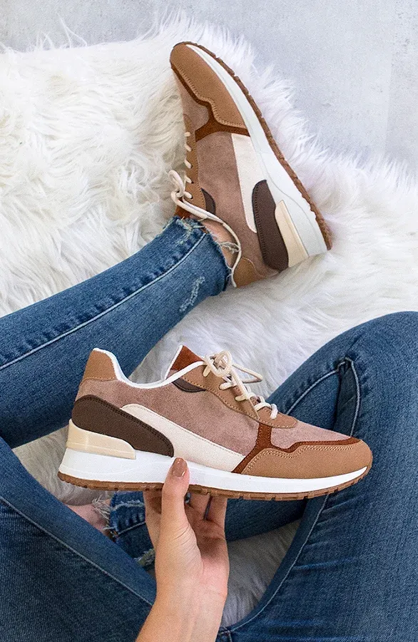 Sneakers Suede Camel